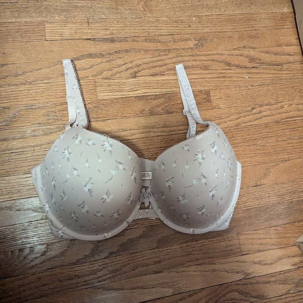 Victoria's Secret Perfect Shape Bra